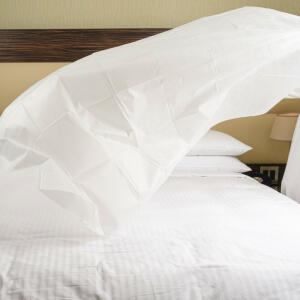 Disposable Single Size Bedsheet image 2