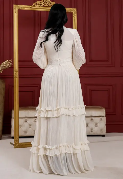 فستان ماكسي بليسيه بتطريز أنيق image 6