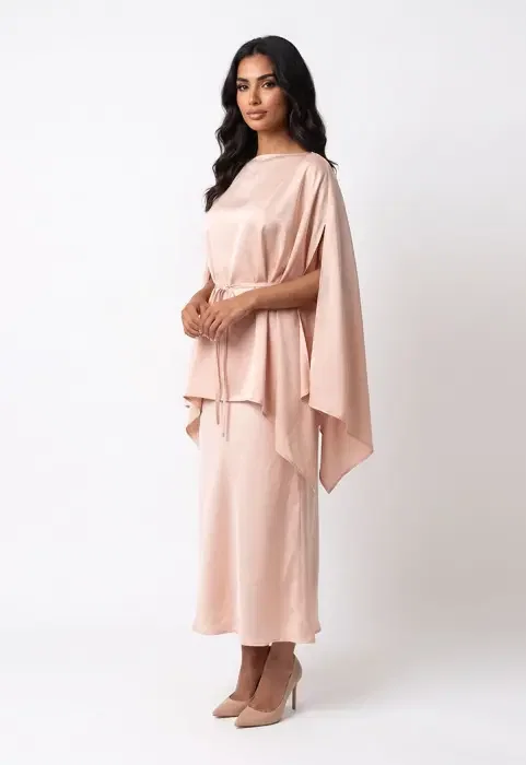 طقم ساتان بتوب كاب وتنورة ماكسي image 2