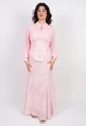 طقم تنورة ترتر بلمسة أنيقة image 1