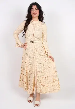 فستان دانتيل ماكسي بأكمام طويلة image 4