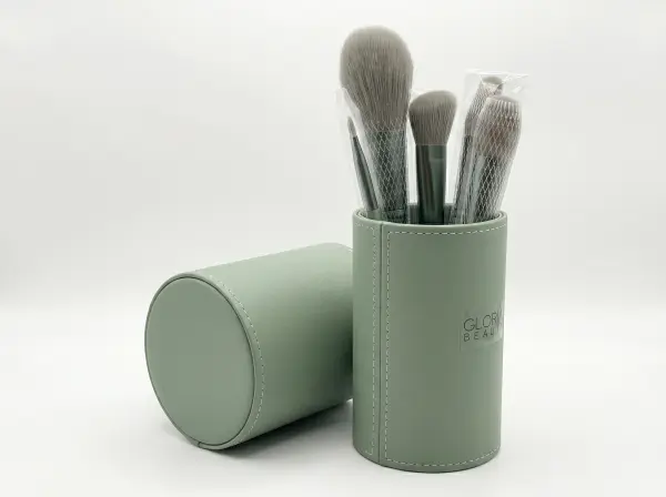 Gloria Beauty 7-Piece Makeup Brush Set image 2