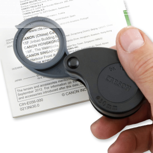 Carson TriView™ 5x/10x/15x Folding Loupe Magnifier with Built-in Case (TV-15) image 4