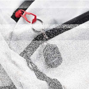 Carson Clip and View™ 7x Pop-Up Retractable Aspheric Keychain Magnifier (GN-70) image 2
