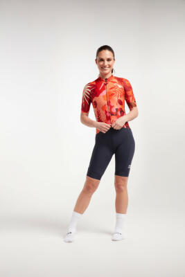 Black Sheep Women ESSENTIALS JERSEY image 1