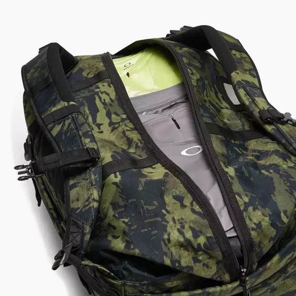 Oakley Backpacks Road Trip Recycled Duffle 50L Bag, Tiger Camo Green image 5