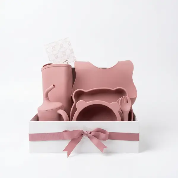Bear Rose feeding Gift w/Name image 0