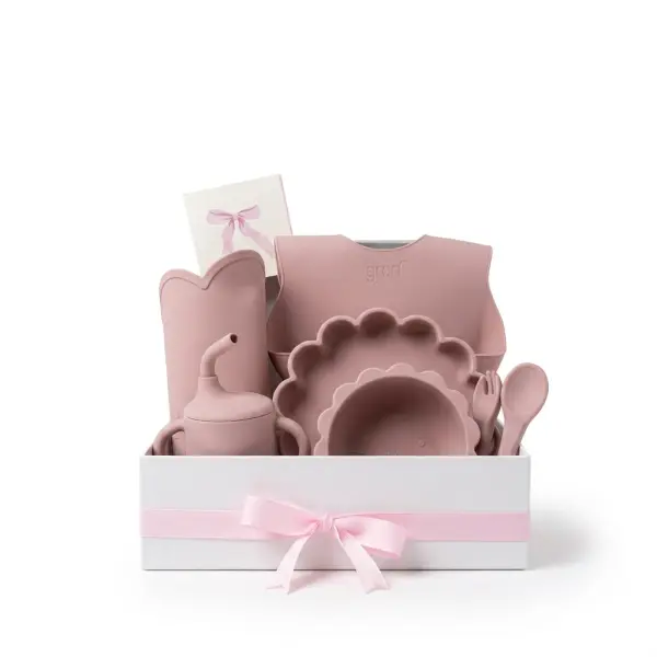  Lion Dusty lilac feeding Gift w/Name image 0