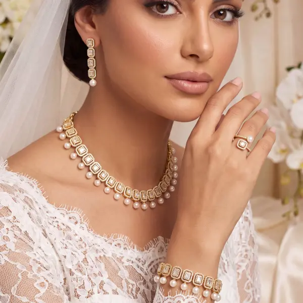 طقم مربعات مزين باللؤلؤ image 0
