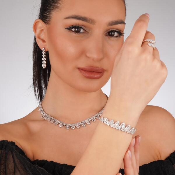 طقم كمثرى كريستالي فاخر image 0