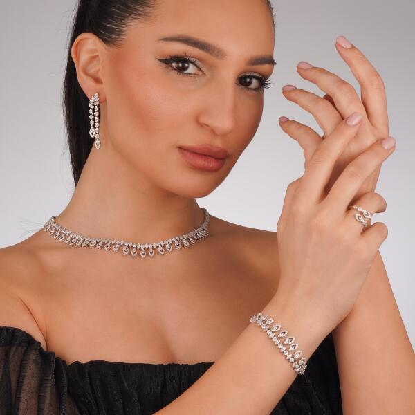 طقم بتصميم دمعة كريستالية image 0