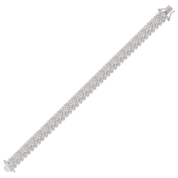 Party set studded with soft stones image 6
