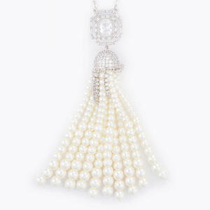 Silver Toned Pearl Necklace-White image 1