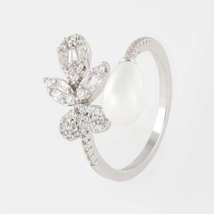 Silver Toned Flora Necklace Set image 8