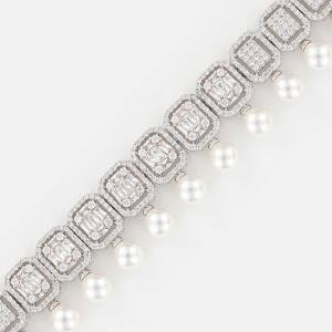 Silver Toned Pearl Necklace Set image 3