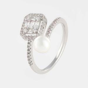 Silver Toned Pearl Necklace Set image 4