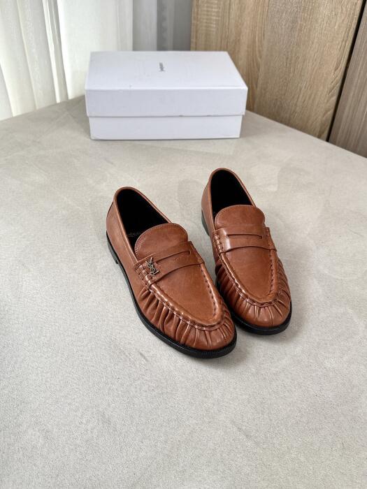Saint Laurent image 0