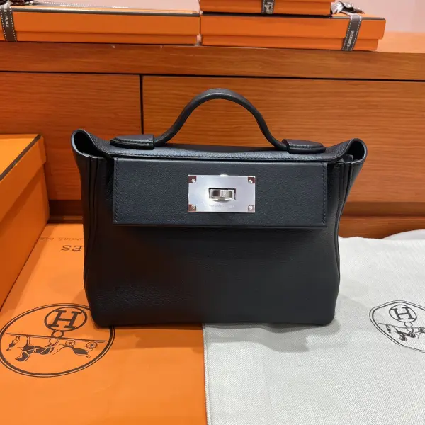 Hermes 24/24 image 0