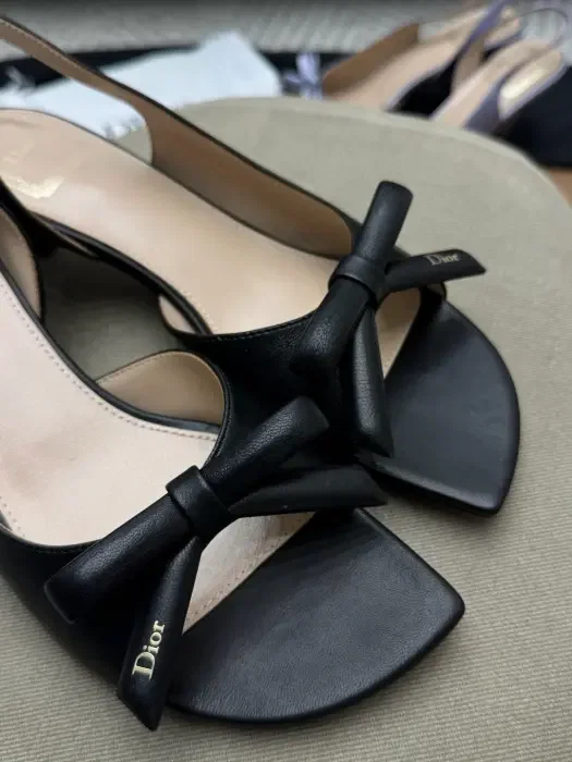 Dior image 4