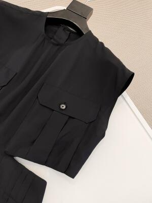 Saint Laurent image 5