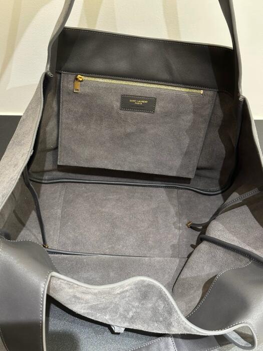Saint Laurent Bea image 6