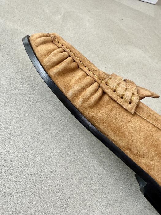 Saint Laurent image 5