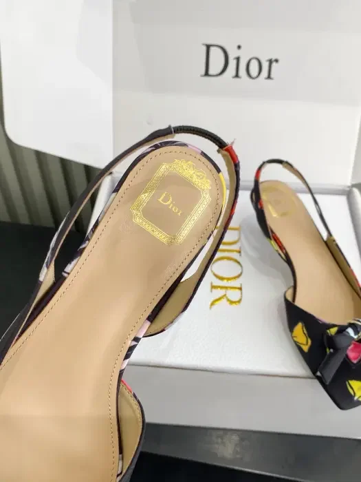 Dior image 6