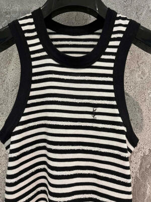 Saint Laurent image 3