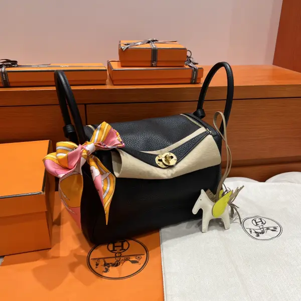 Hermes Lindy 26 image 1