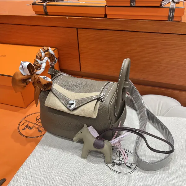 Hermes Lindy image 2