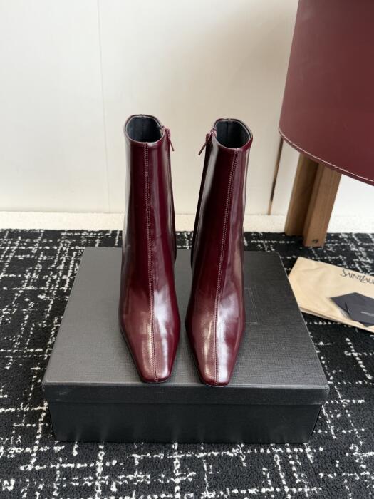 Saint Laurent image 0