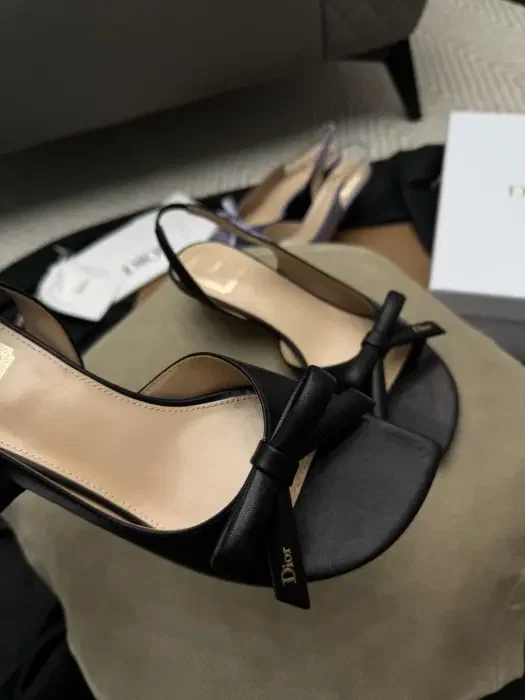 Dior image 3