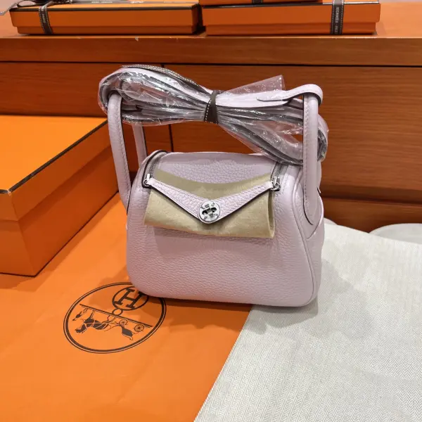 Hermes Lindy image 1