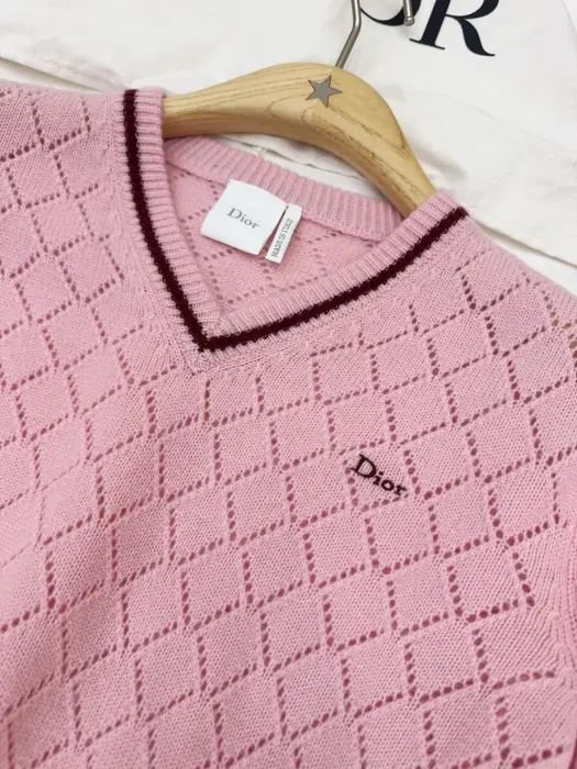 Dior image 1