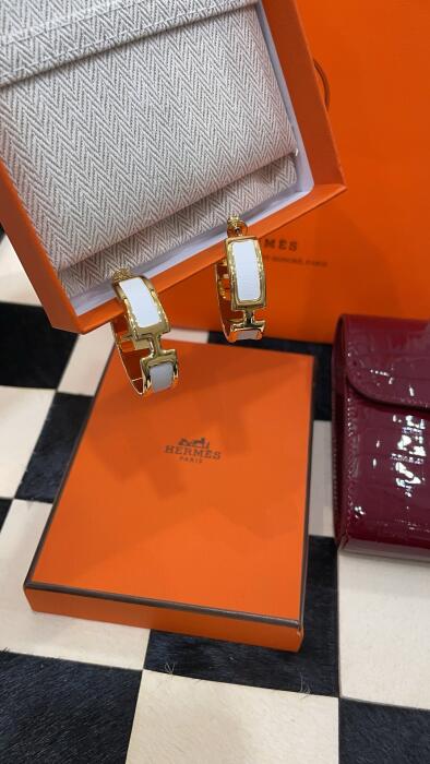 Hermes image 0