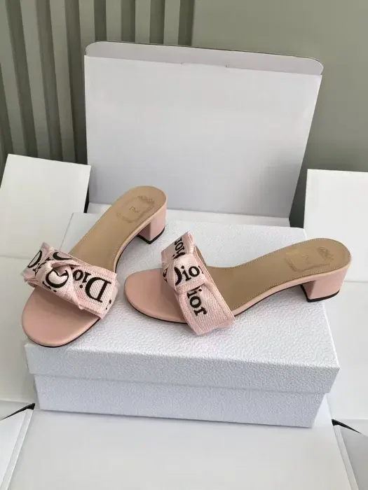 Dior image 6