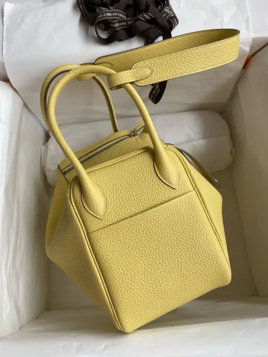 Hermes Lindy 26 image 1
