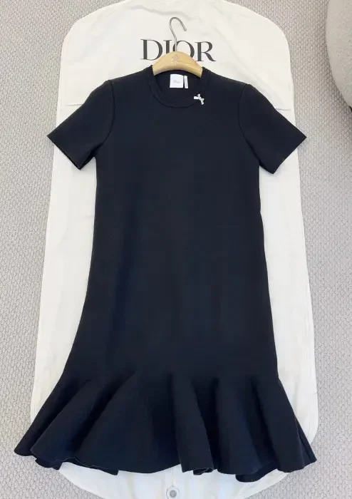 Dior image 0