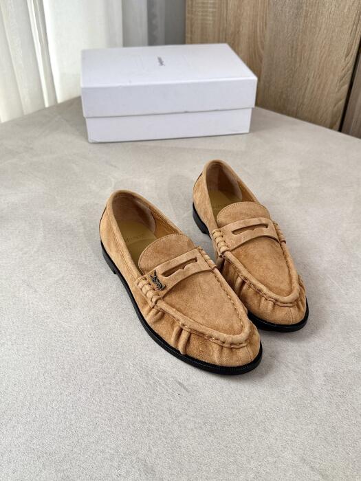 Saint Laurent image 0