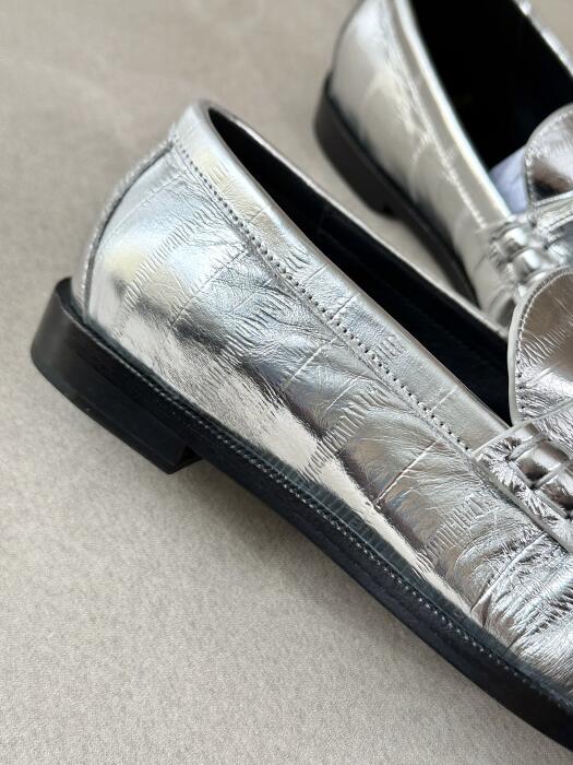 Saint Laurent image 4