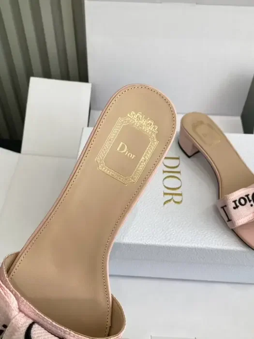 Dior image 7