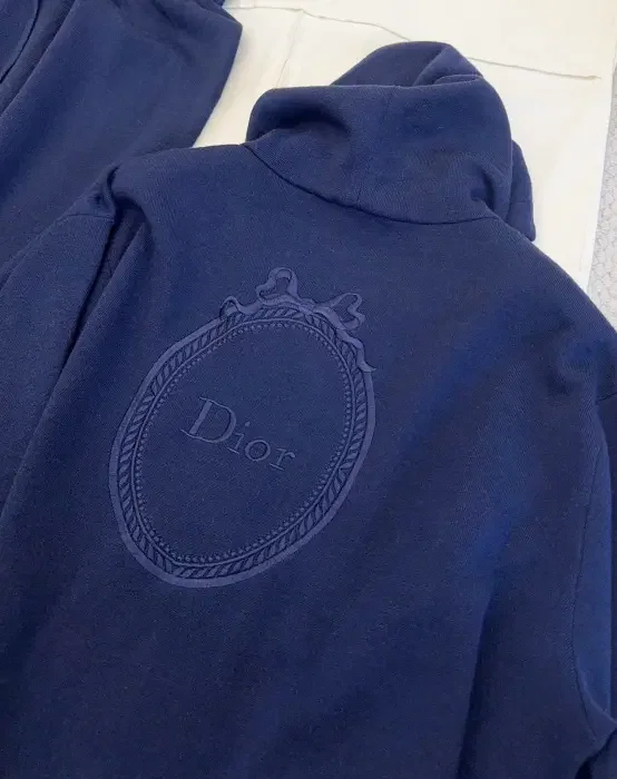 Dior image 7