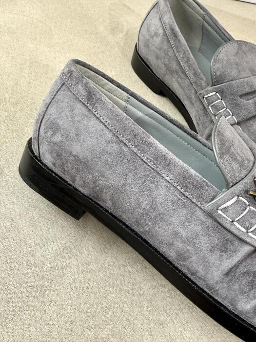 Saint Laurent image 5