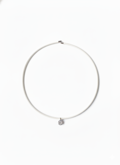 Magnetic Neckalce image 1