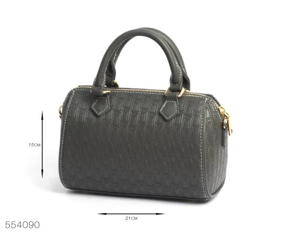شنطة Bags image 1