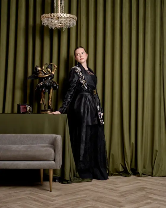Elegance 01 image 1