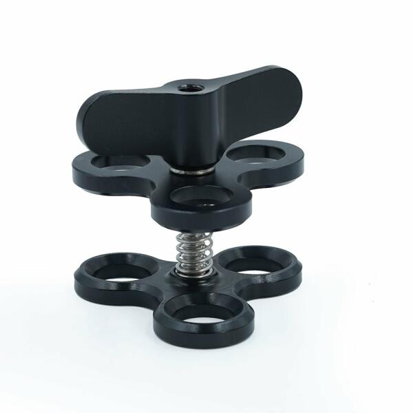 TRIPLE CLAMP image 3