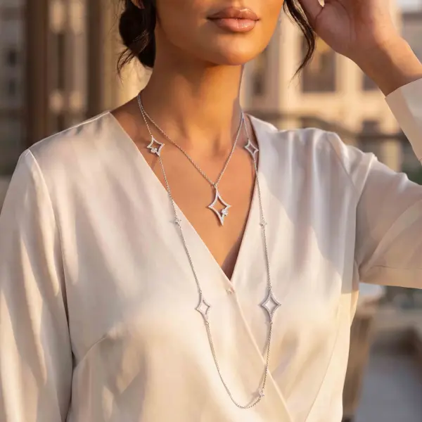 عقد فضة النجمة الرباعية الطويل image 0