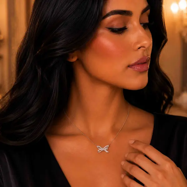 عقد - فضي ابيض - 0 image 0