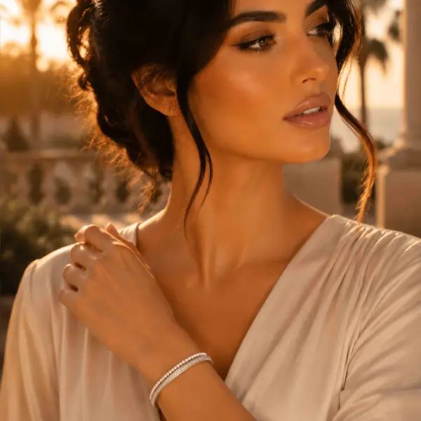 اسوارة لؤلؤ وزركون كلاسيكية مطلية بالروديوم image 0